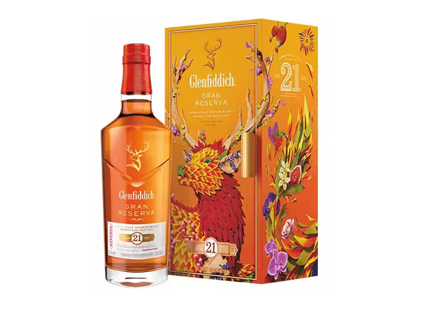 曲靖回收格兰菲迪21年700ml福鹿生花新年装福鹿呈祥新春礼盒装Glenfiddich苏格兰威士忌