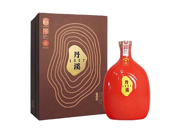曲靖丹溪黄酒回收丹溪1327红曲酒国旗红20年行情价格
