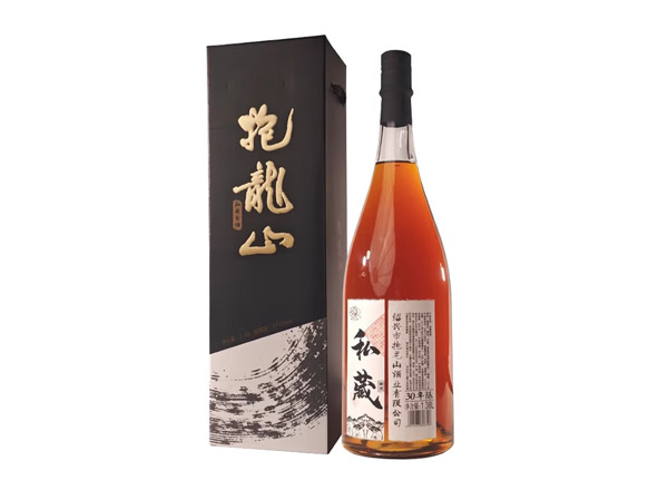 曲靖抱龙山黄酒回收抱龙山私藏30年陈酿1.38L礼盒装绍兴花雕酒