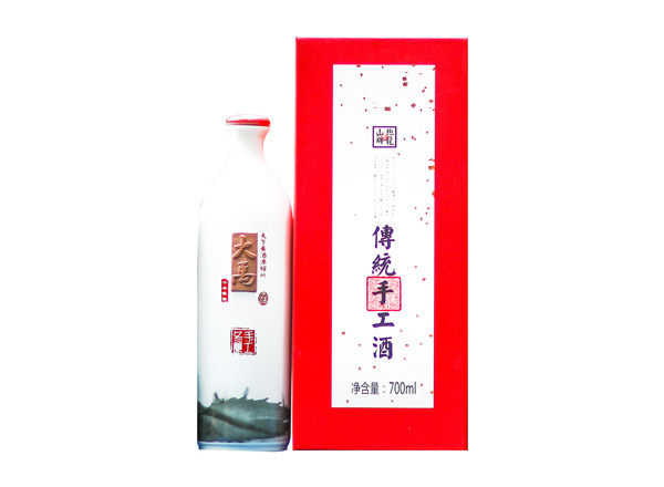 曲靖抱龙山牌大禹黄酒回收大禹二十年陈酿手工冬酿20年传统手工酒