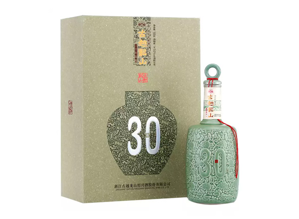 曲靖古越龙山30年黄酒回收古越龙山三十年陈酿花雕酒